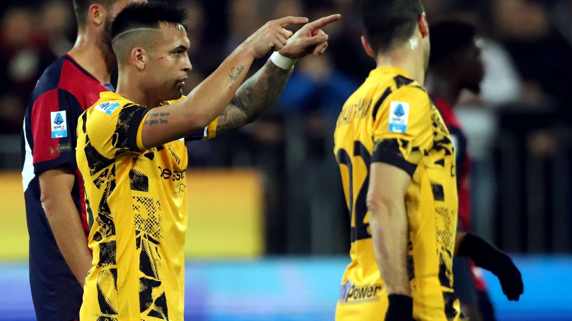 小组赛中脱 小组赛中脱