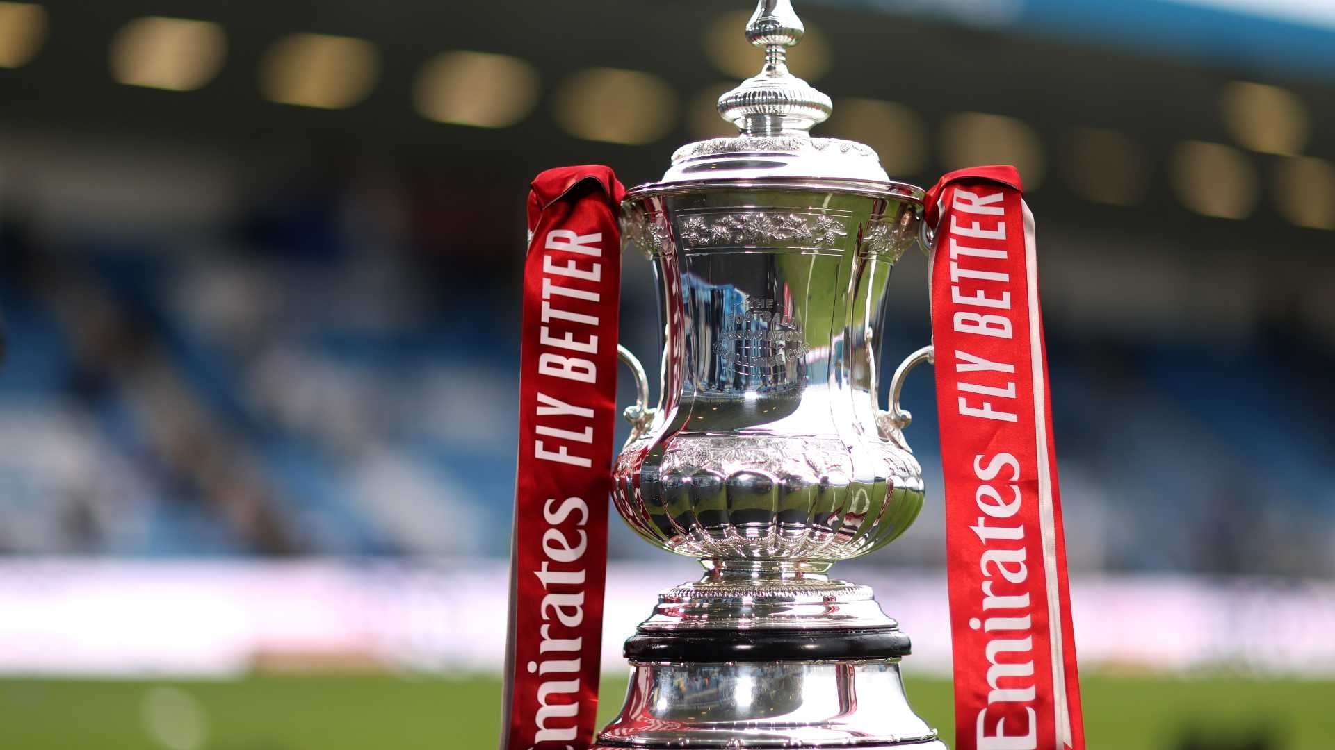 典對決中 典對決中